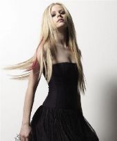 Nahá Avril Lavigne. Fotka - 8
